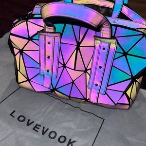 LoVe VoOk Glow in the dark bag